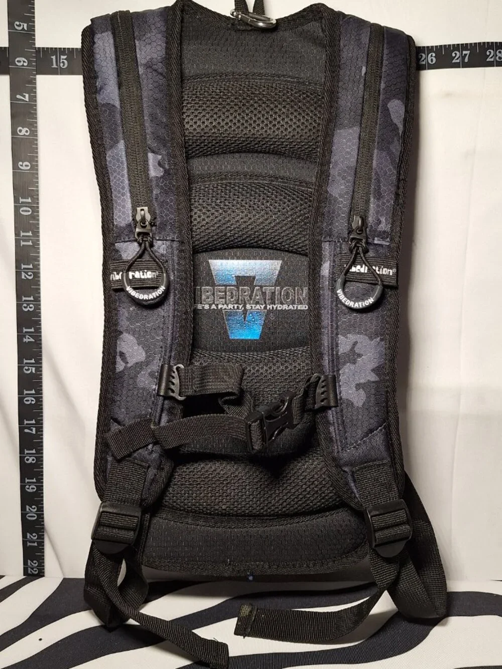 Vibedration Hydration Backpack w/o bladder Black Camo - Used